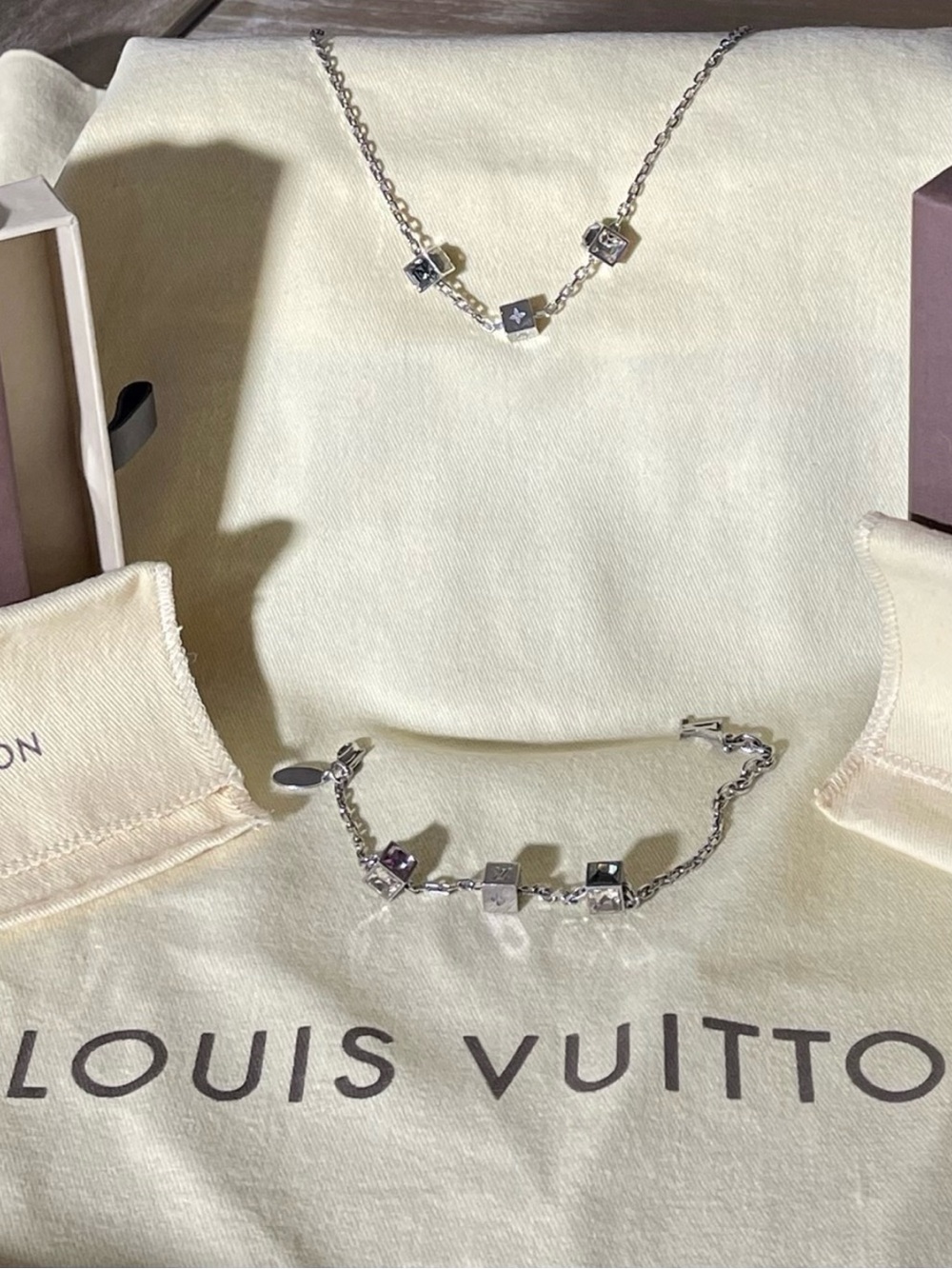 Louis Vuitton Authentic 
Gamble Pastel Cube 
Rare Set